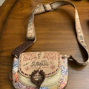 Anekke tribe crossbody bag